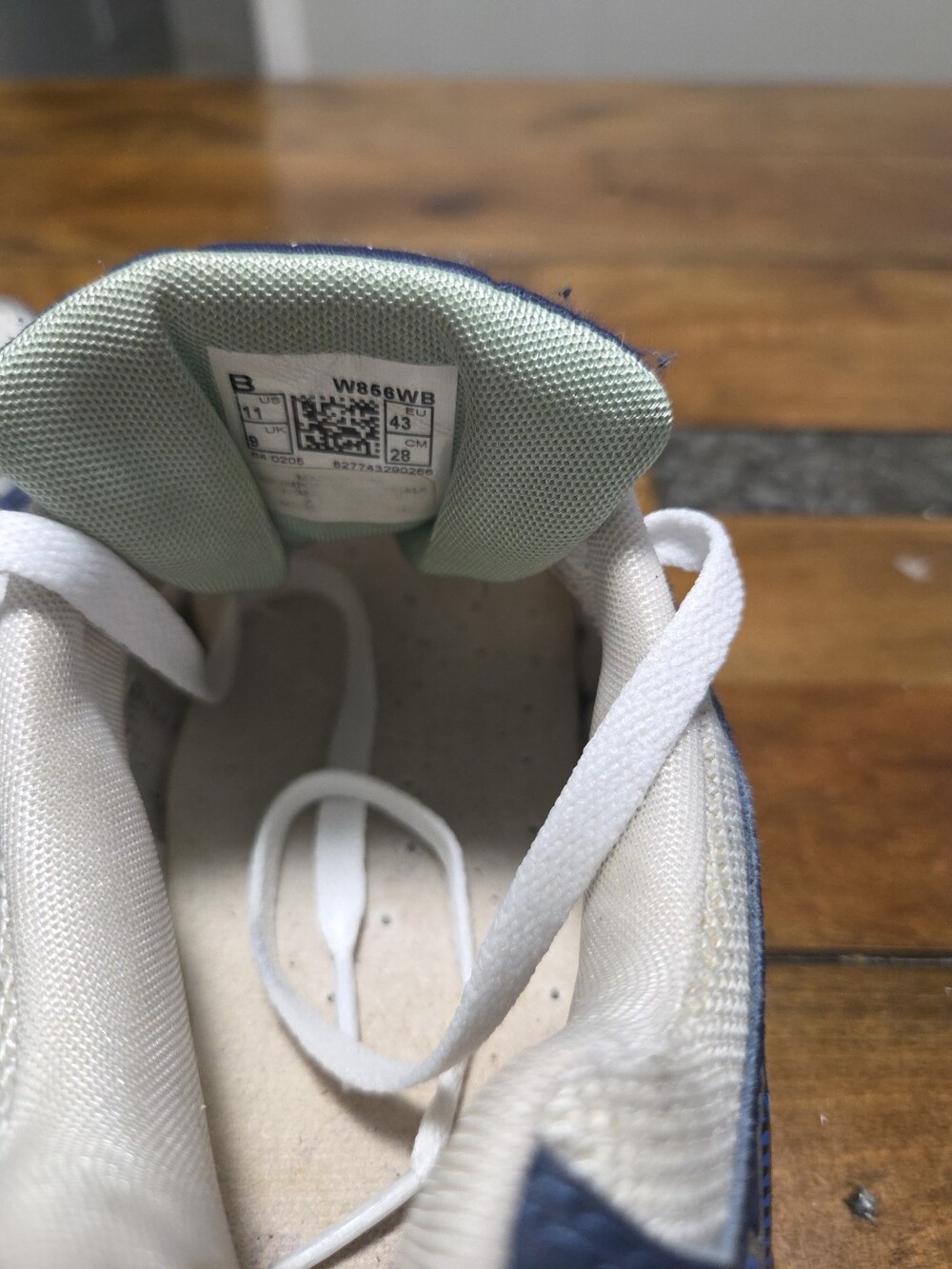 New Balance 856 Women's Size 11 White Blue Cross Training Dad Shoe Vintage Style - Picture 9 of 15